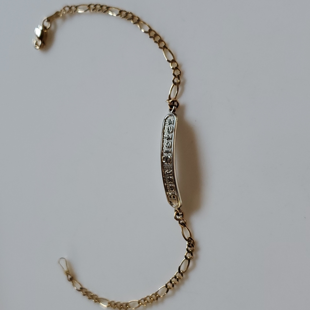 14k gold "best sister" I'd bracelet. 6 3/4 inch/SOLD